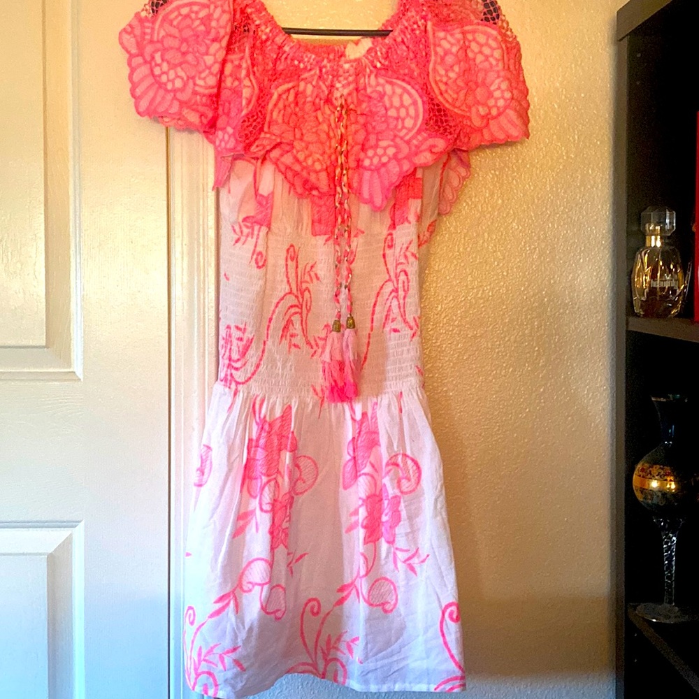 VENUS white and pink summer smocked dress 🤍💖